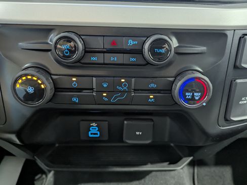 Used 2025 Ford F250 XLT AWD/4WD image 21