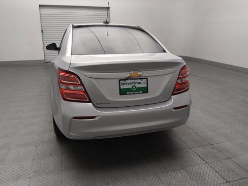Used 2019 Chevrolet Sonic LT w/ Convenience Package FWD image 6