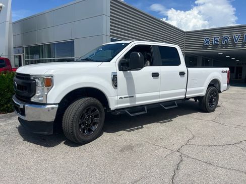 Used 2021 Ford F250 XL w/ Power Equipment Group AWD/4WD image 2