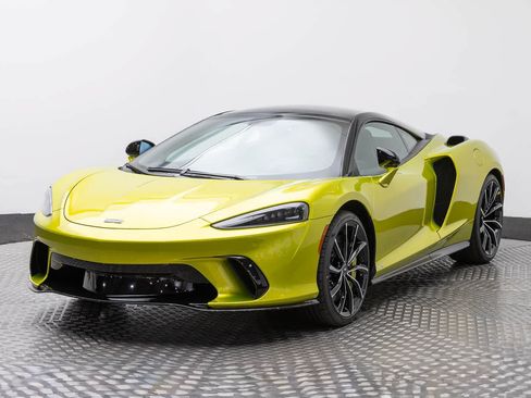 New 2027 McLaren GTS RWD image 1