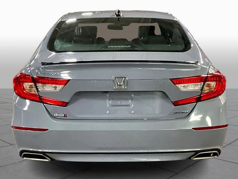 Used 2022 Honda Accord Sport image 4