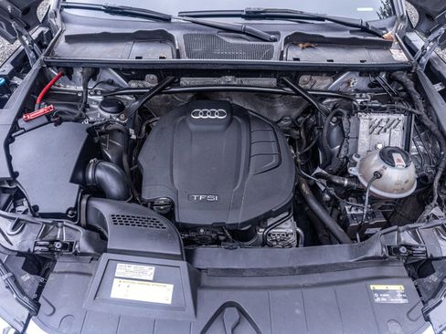 Used 2019 Audi Q5 2.0T Premium Plus w/ Premium Plus Package image 16