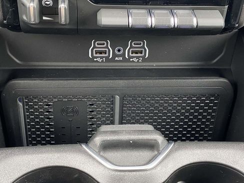 New 2026 RAM 1500 4x4 Crew Cab image 30