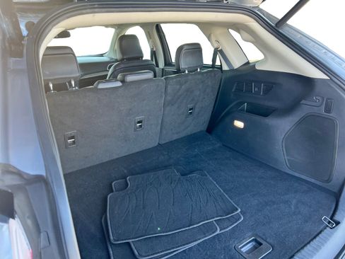 Used 2024 Ford Edge Titanium image 12