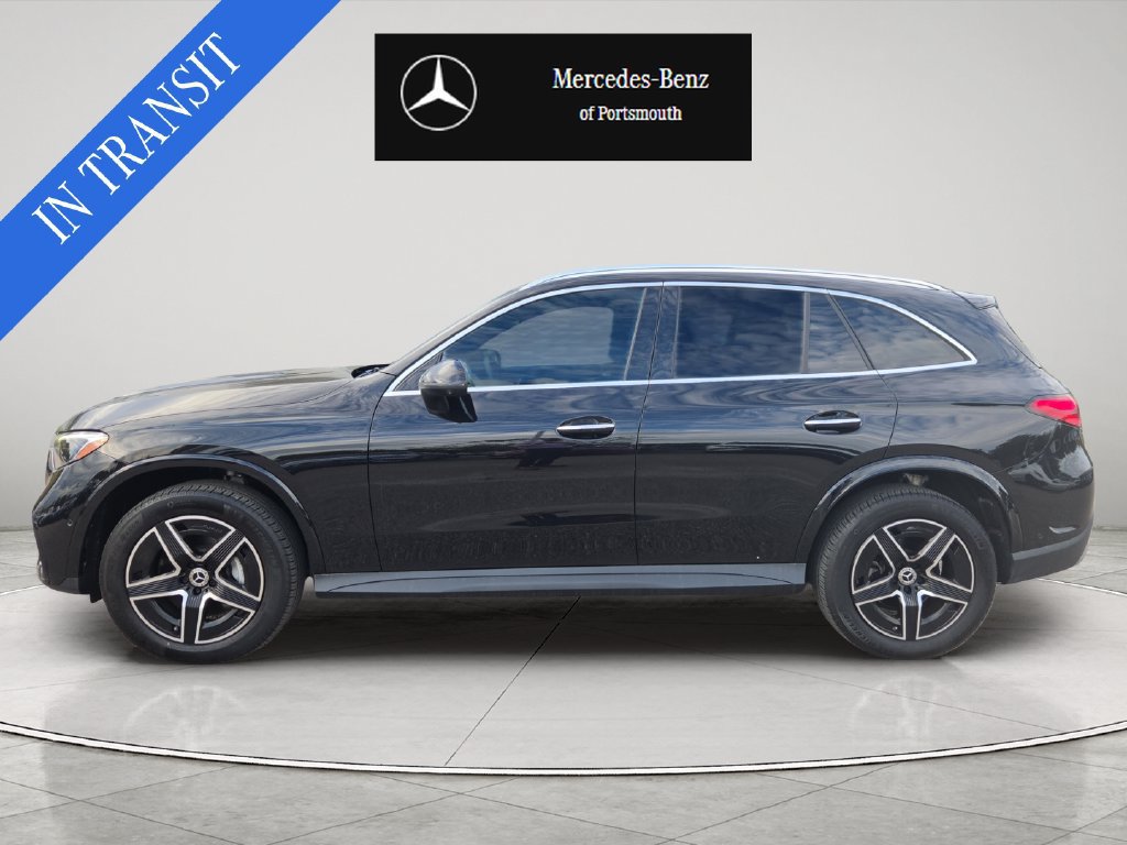 Used 2023 Mercedes-Benz GLC 300 4MATIC image 2