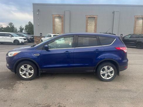 Used 2016 Ford Escape SE AWD/4WD image 3