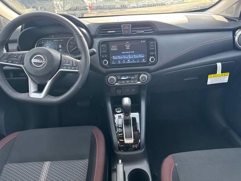 New 2025 Nissan Versa SR w/ Trunk Package image 18