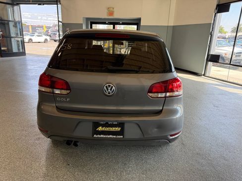 Used 2012 Volkswagen Golf 4-Door FWD image 6