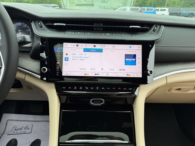 New 2026 Jeep Grand Cherokee L Limited w/ Luxury Tech Group II AWD/4WD image 19
