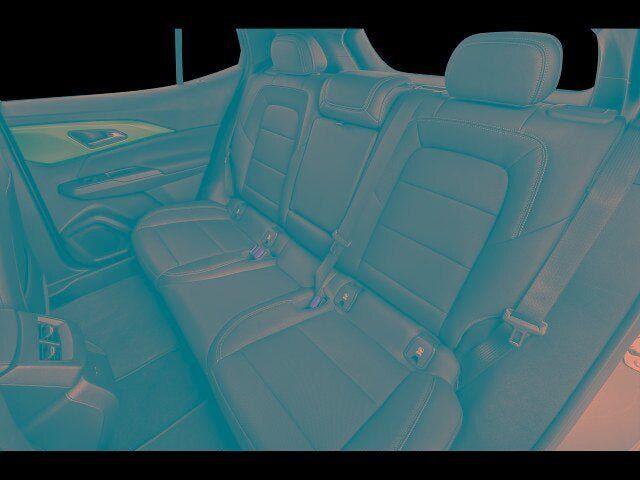 Certified 2024 Chevrolet Equinox EV LT w/ LPO, Blackout Package FWD image 33