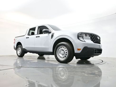 New 2026 Ford Maverick XL FWD image 26