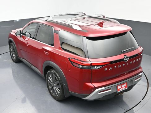 Used 2022 Nissan Pathfinder SL w/ SL Premium Package image 43