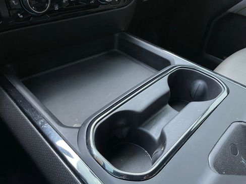 Used 2024 Chevrolet Silverado 2500 ZR2 image 21