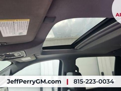 Used 2019 GMC Sierra 1500 SLT w/ SLT Premium Plus Package AWD/4WD image 11