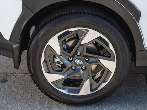 Used 2025 Subaru Crosstrek 2.5i Limited w/ Popular Package #4A image 8