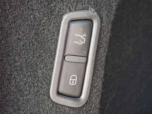 Used 2022 Maserati Levante F Tributo AWD/4WD image 33