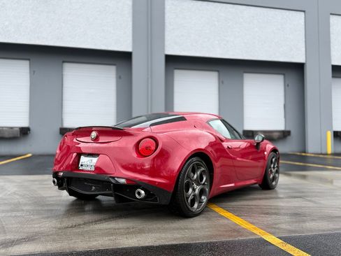 Used 2015 Alfa Romeo 4C Launch Edition w/ Convenience Group image 7