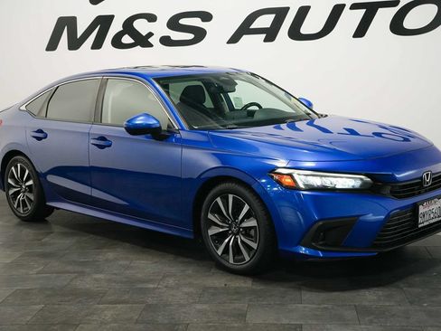 Used 2022 Honda Civic EX image 7