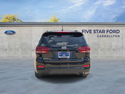Used 2020 Kia Sorento S FWD image 7
