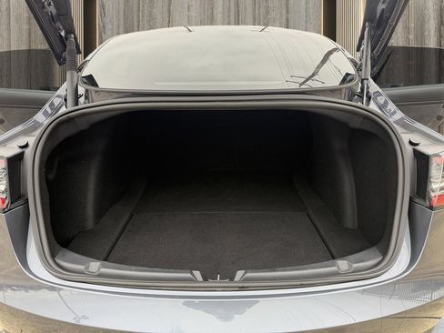 Used 2023 Tesla Model 3 Standard Range image 74