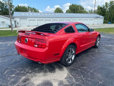 Used 2008 Ford Mustang GT Premium RWD image 9