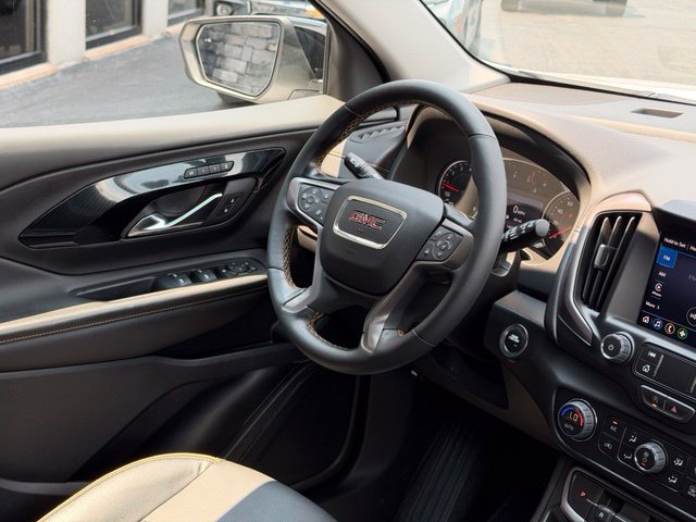 Used 2023 GMC Terrain AT4 AWD/4WD image 9