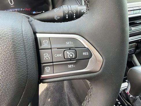 New 2026 Jeep Compass Limited AWD/4WD image 23