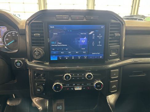 Used 2022 Ford F150 XLT w/ Equipment Group 302A High image 3