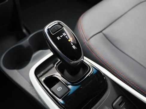 Used 2021 Chevrolet Bolt Premier w/ Infotainment Package image 26