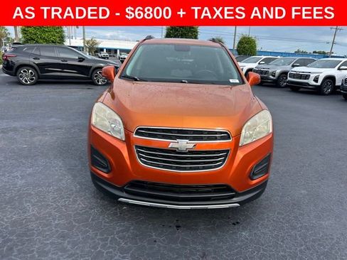 Used 2016 Chevrolet Trax LT w/ LT Convenience Package FWD image 2