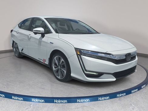 Used 2018 Honda Clarity Touring image 5