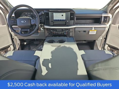 New 2026 Ford F250 XL w/ FX4 Off-Road Package image 9