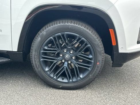 New 2026 Jeep Grand Wagoneer L 4WD image 12