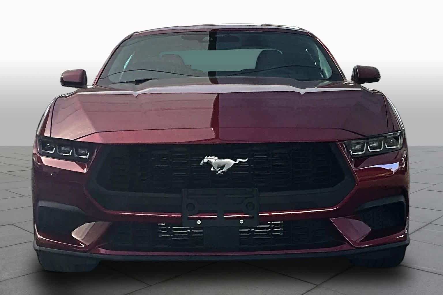 Used 2025 Ford Mustang Premium RWD image 4
