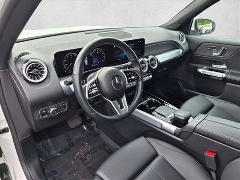 Certified 2023 Mercedes-Benz GLB 250 4MATIC image 10