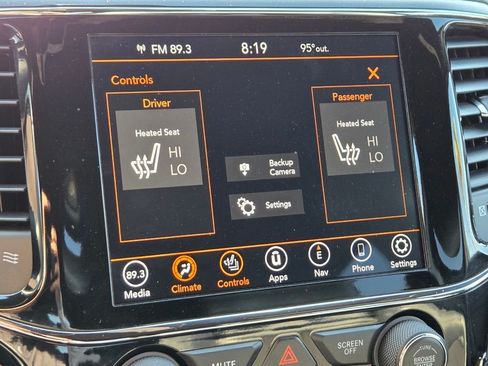 Used 2020 Jeep Grand Cherokee Laredo w/ Laredo X Package RWD image 31