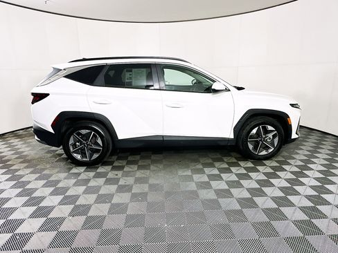 Used 2025 Hyundai Tucson SEL image 10