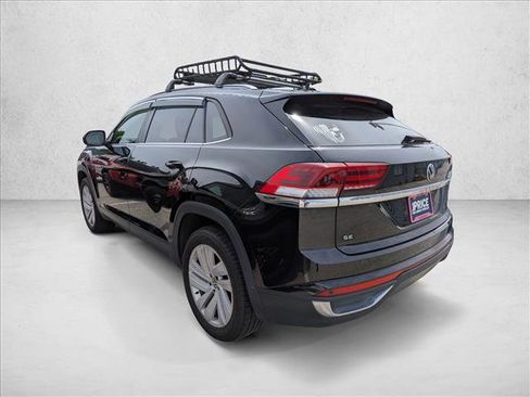 Used 2021 Volkswagen Atlas Cross Sport SE w/ Panoramic Sunroof Package AWD/4WD image 6