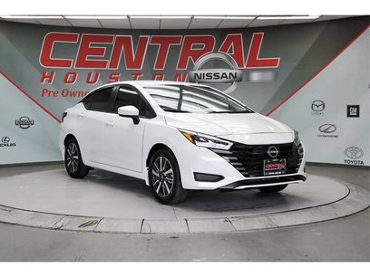 New 2025 Nissan Versa SV w/ Trunk Package