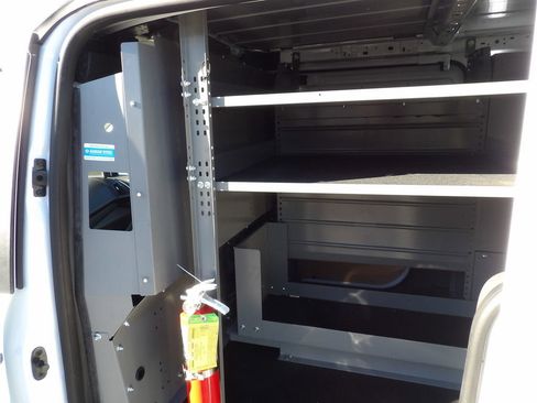 Used 2020 Ford Transit Connect XL image 27