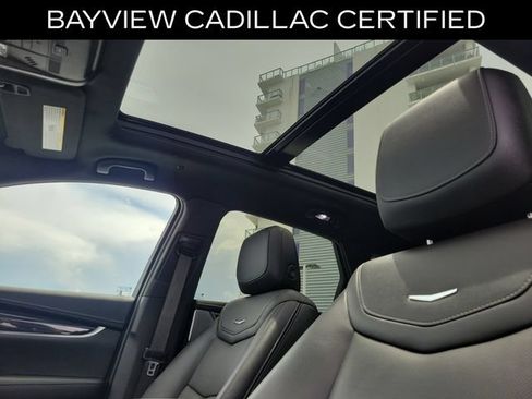 Certified 2022 Cadillac XT5 Premium Luxury AWD/4WD image 30