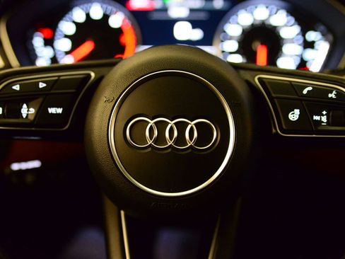 Certified 2023 Audi A4 2.0T Premium w/ Convenience Package image 33