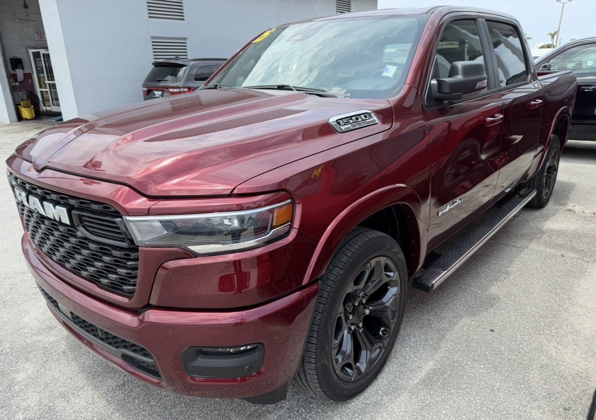 Used 2025 RAM 1500 Big Horn RWD image 2