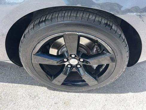 Used 2010 Chevrolet Camaro SS RWD image 20