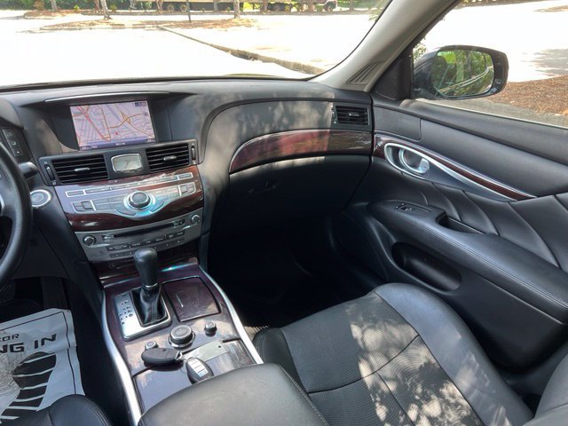 Used 2017 INFINITI Q70 L 3.7 AWD/4WD image 27