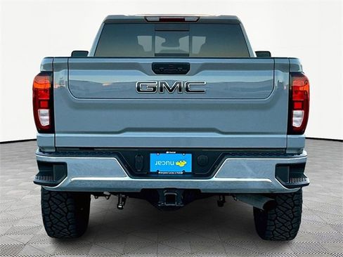 Used 2025 GMC Sierra 2500 SLE w/ SLE Value Package; image 5