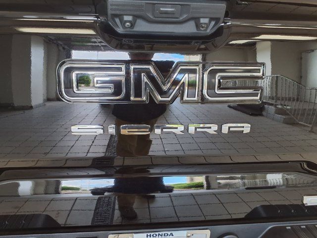 Used 2025 GMC Sierra 1500 Elevation w/ Preferred Package AWD/4WD image 26