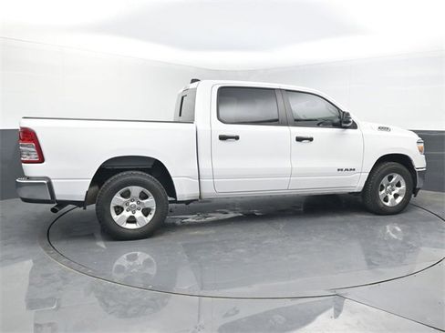 Used 2024 RAM 1500 Big Horn image 6