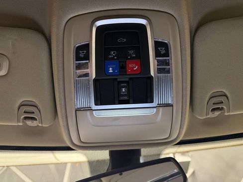 Used 2022 RAM 3500 Laramie AWD/4WD image 15