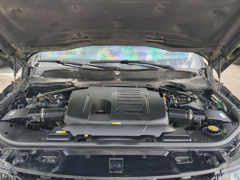 Used 2022 Land Rover Range Rover Sport HST AWD/4WD image 25